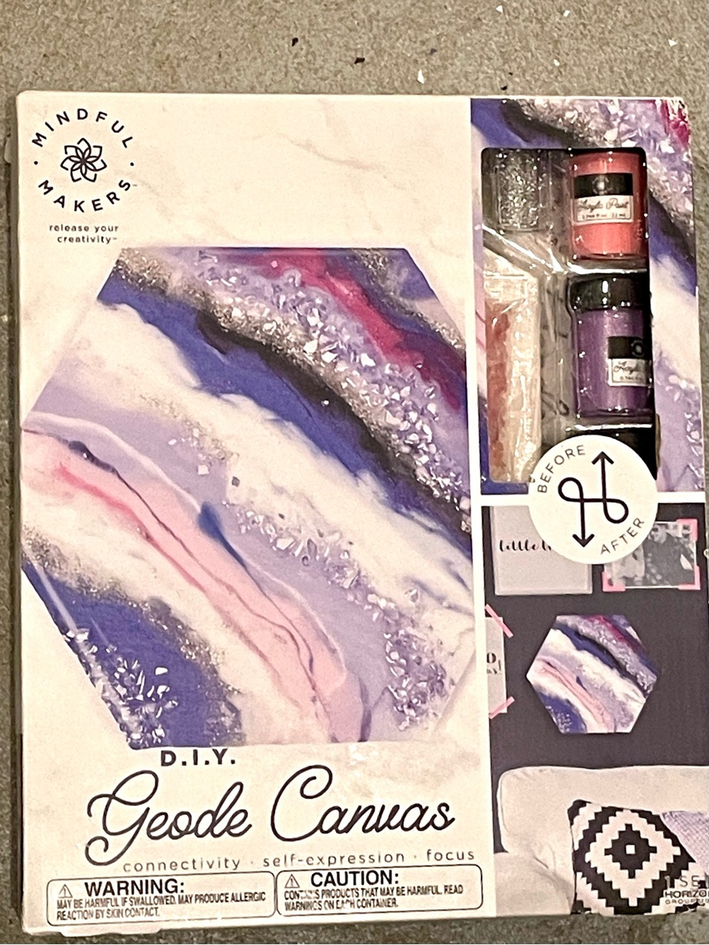 NEW IN BOX Mindful Makers D.I.Y. Geode Canvas Kit - Purple & Pink